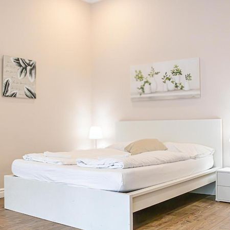 Stylish Studio Apartment Wiener Stadthalle Екстер'єр фото