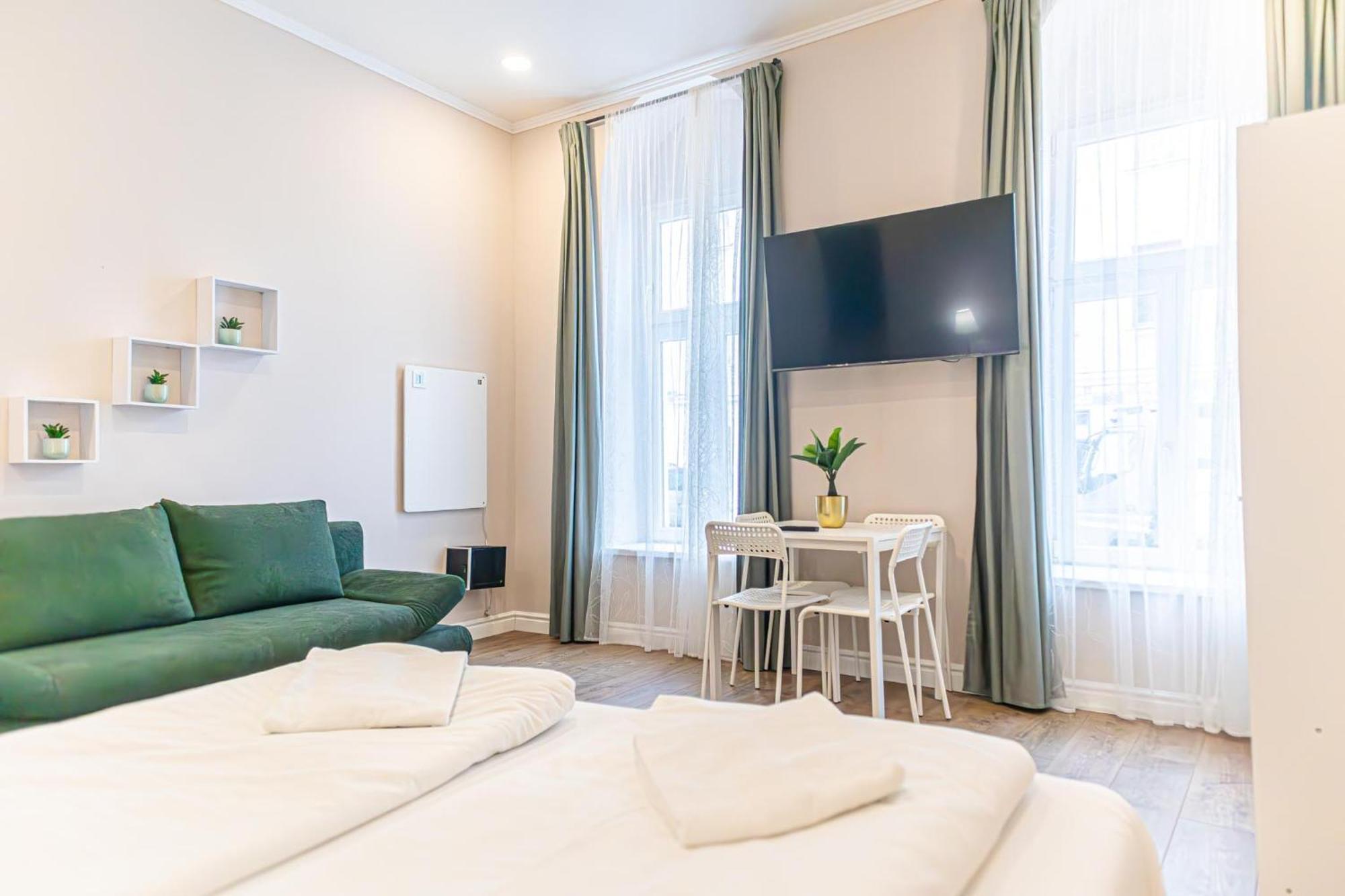 Stylish Studio Apartment Wiener Stadthalle Екстер'єр фото