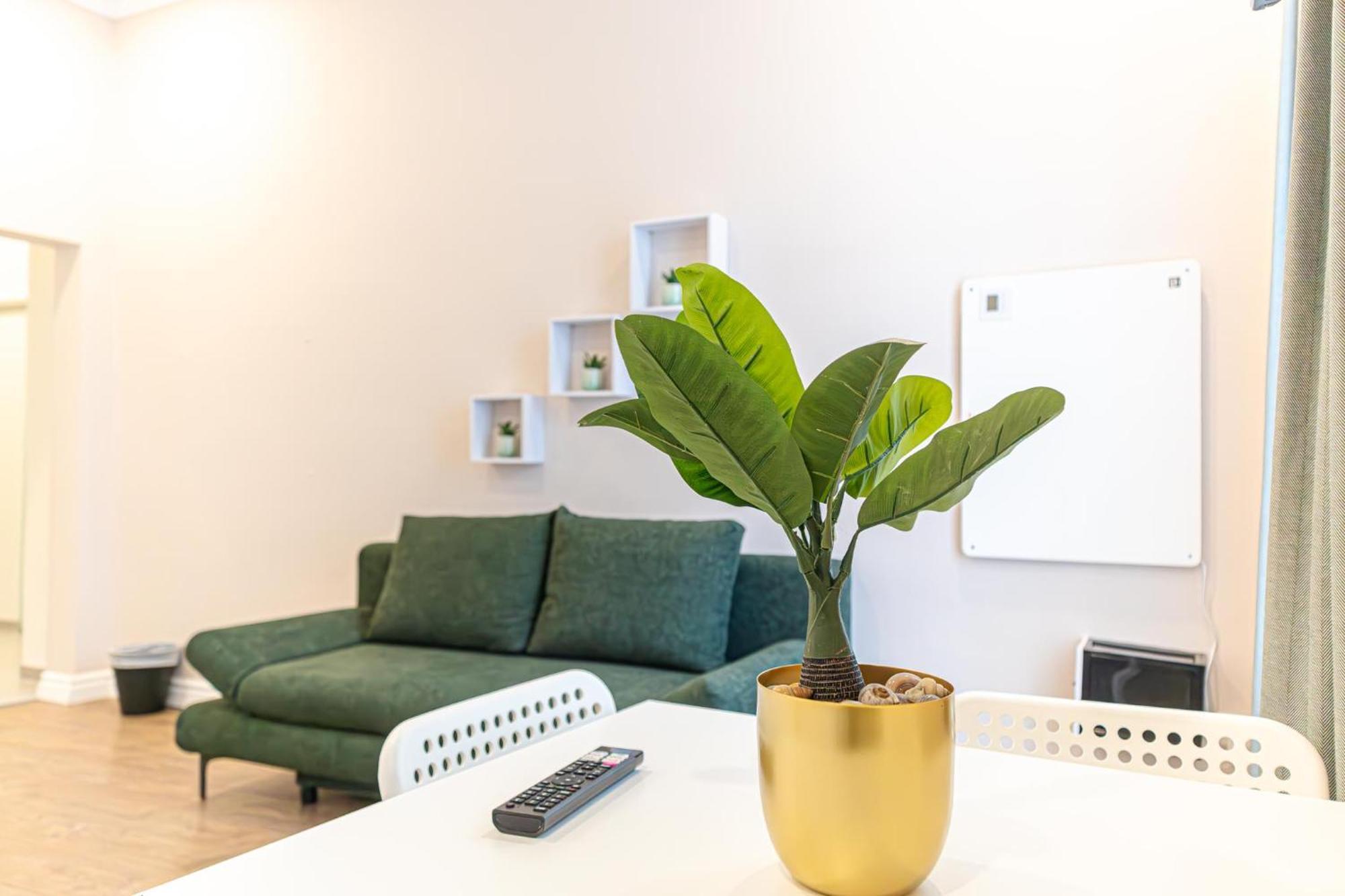 Stylish Studio Apartment Wiener Stadthalle Екстер'єр фото